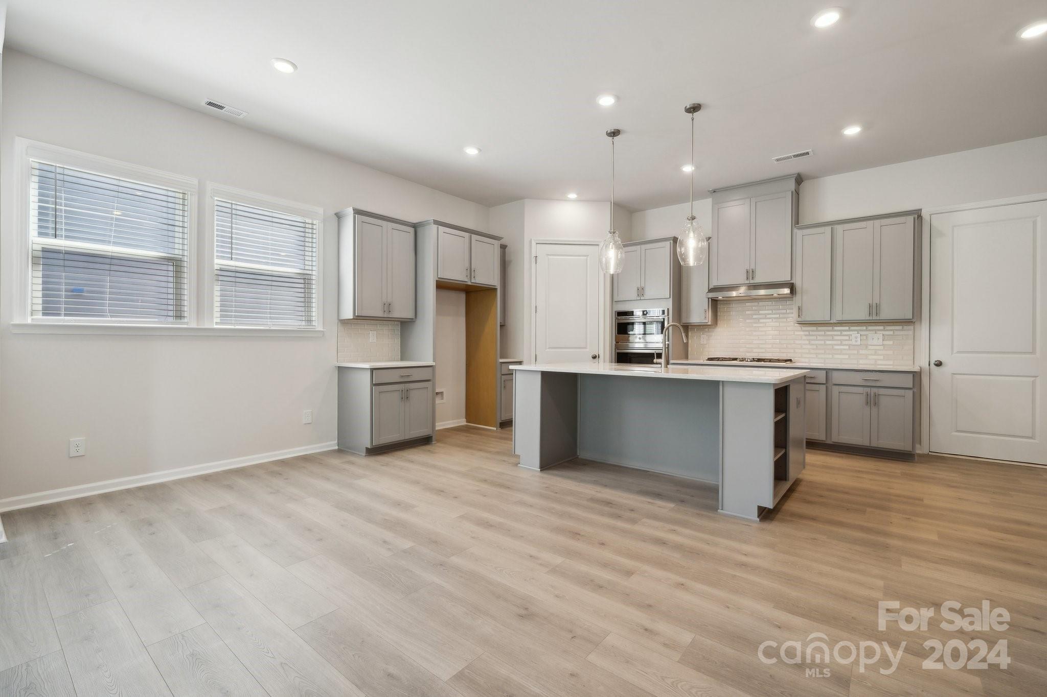 River Falls - Residential