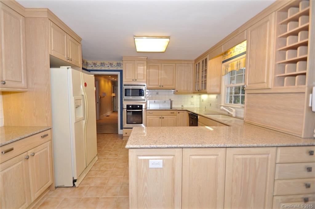 Lansdowne - Residential