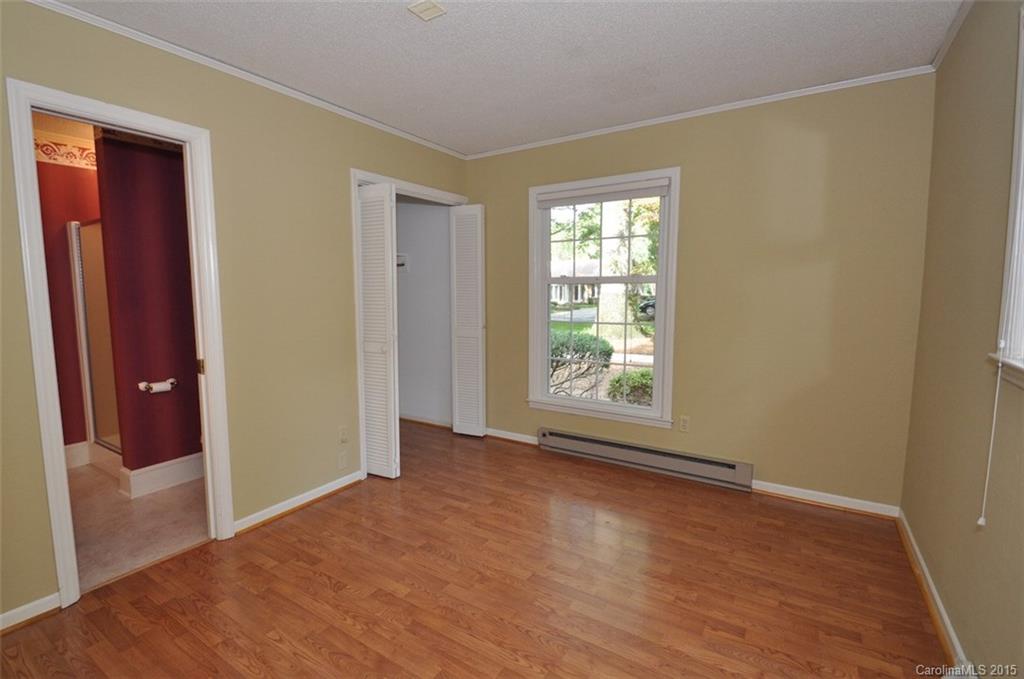 Lansdowne - Residential