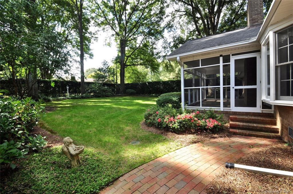 Lansdowne - Residential