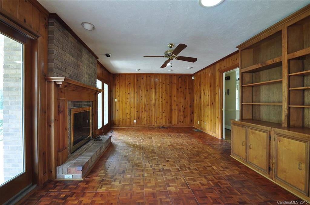 Lansdowne - Residential