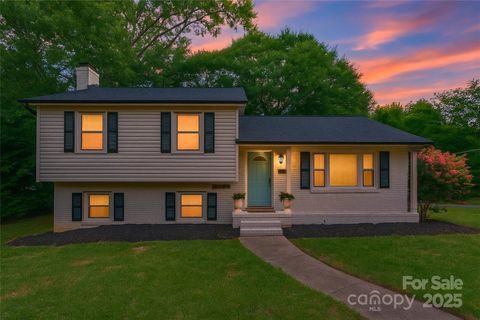 1645 Brookdale Avenue Charlotte NC 28210