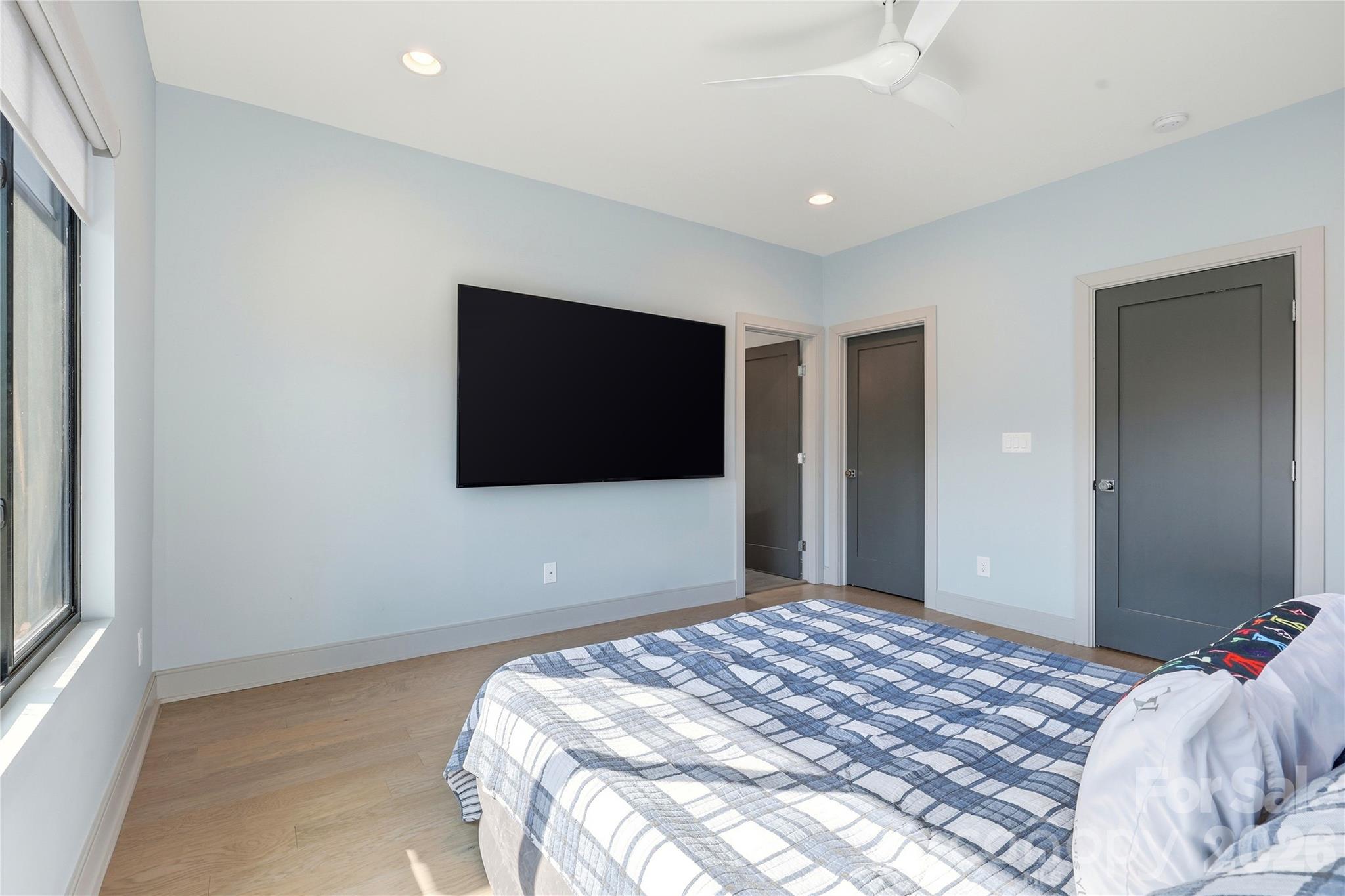 The Arts District - Residential