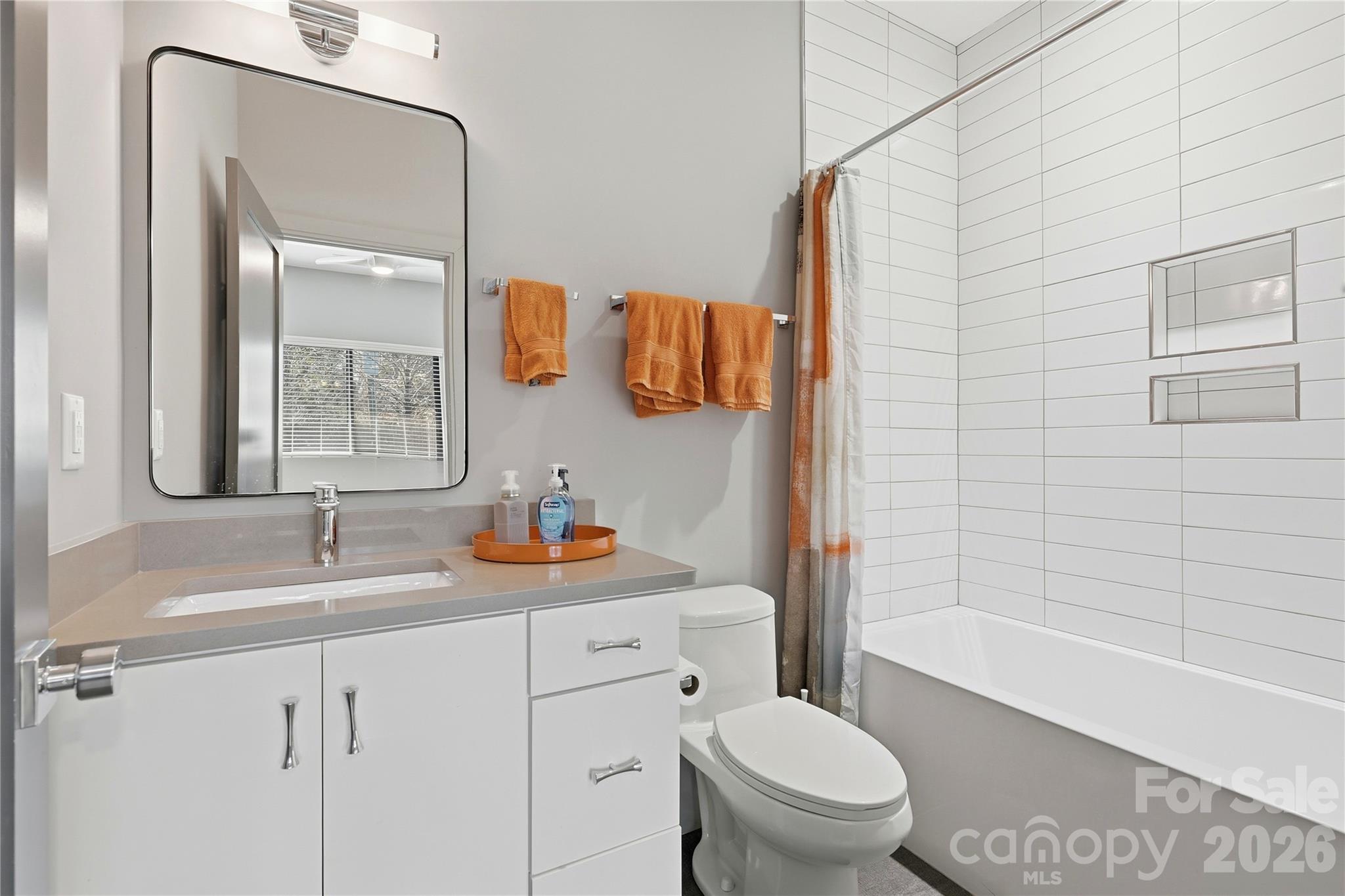 The Arts District - Residential