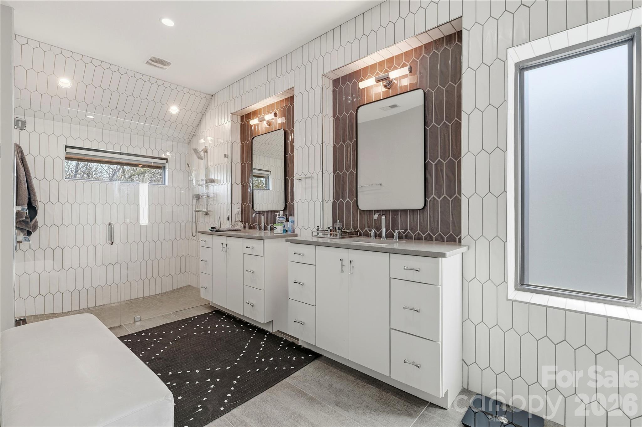 The Arts District - Residential