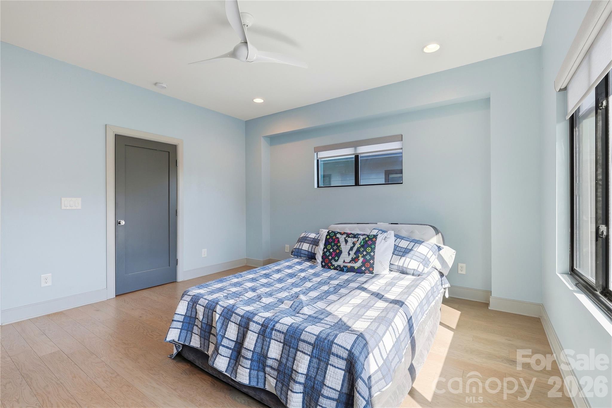 The Arts District - Residential