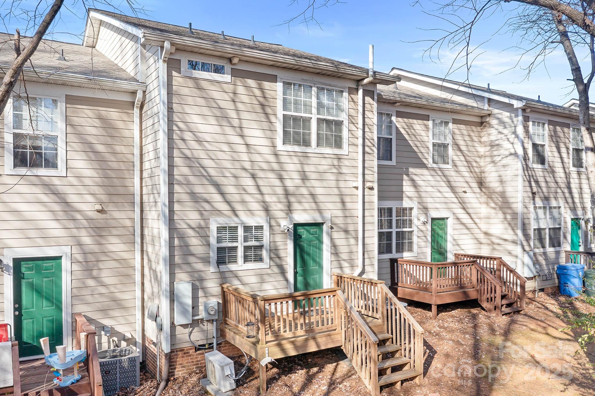 Sunridge Place - Residential