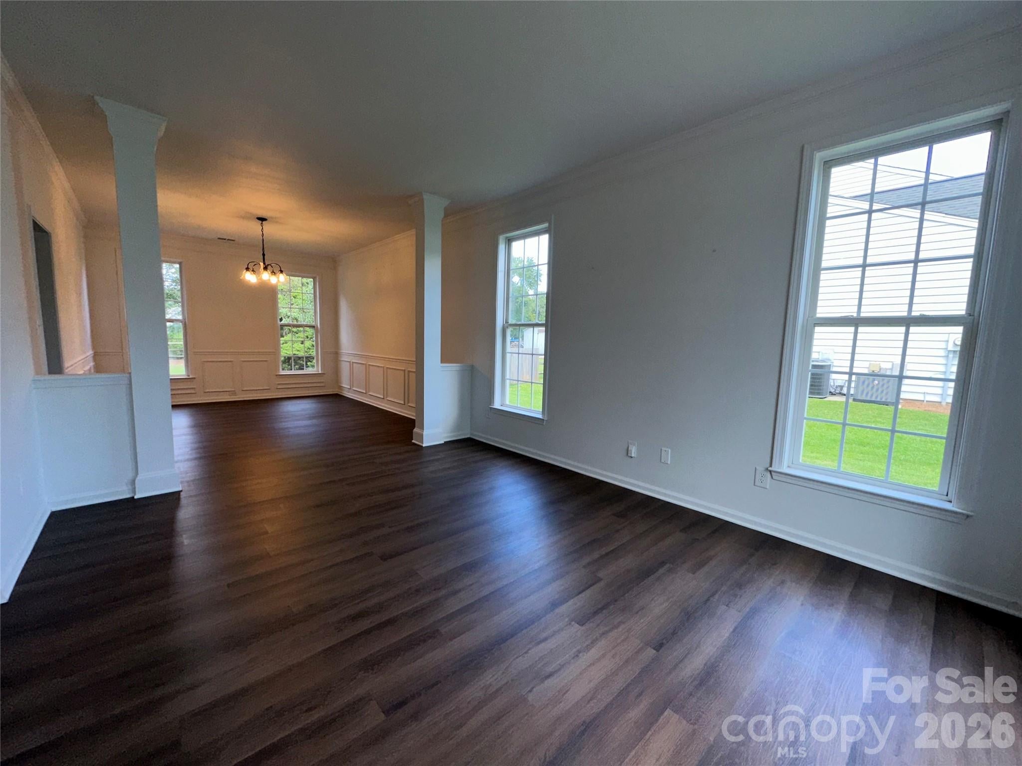 5867 Crimson Oak Court