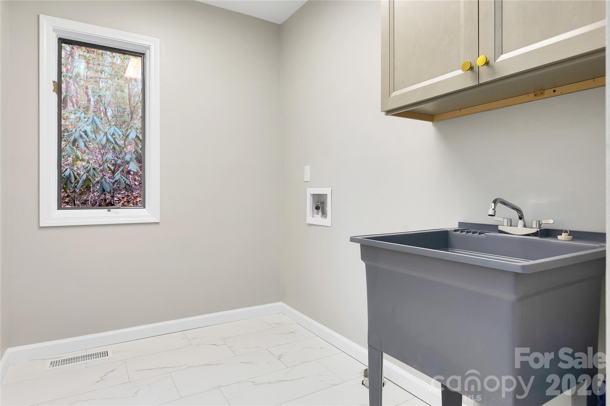 Connestee Falls - Residential