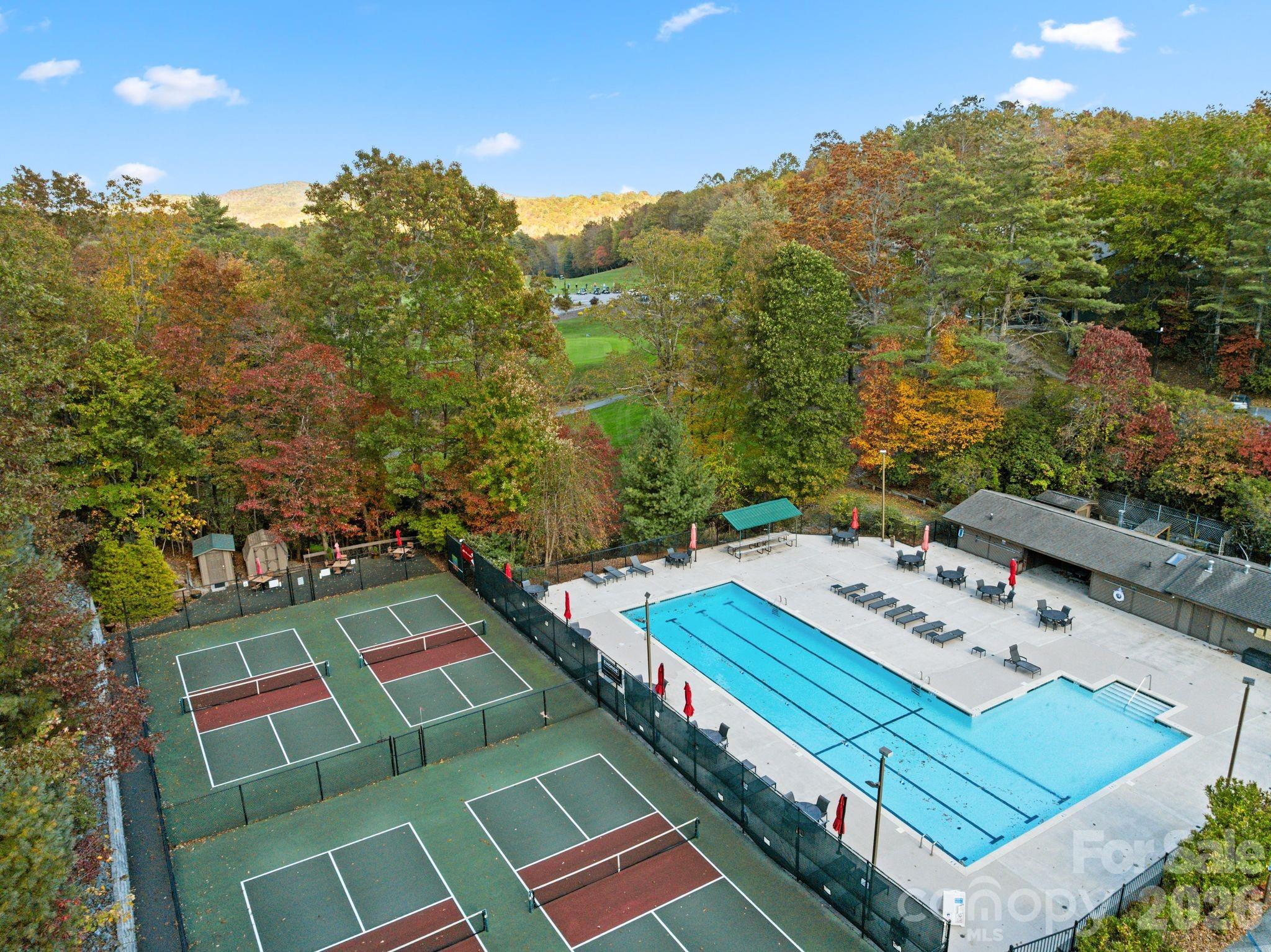 Connestee Falls - Residential