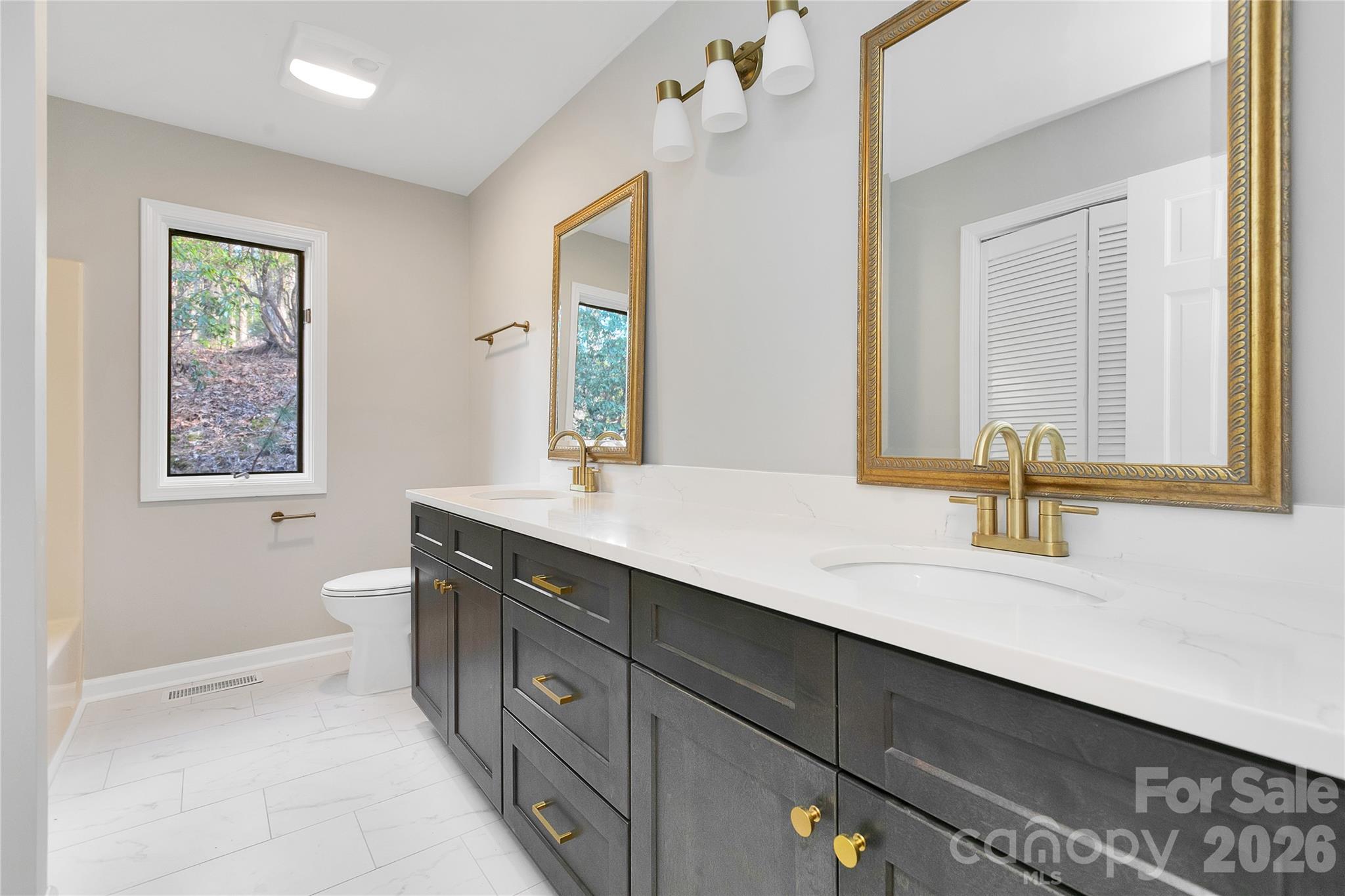 Connestee Falls - Residential