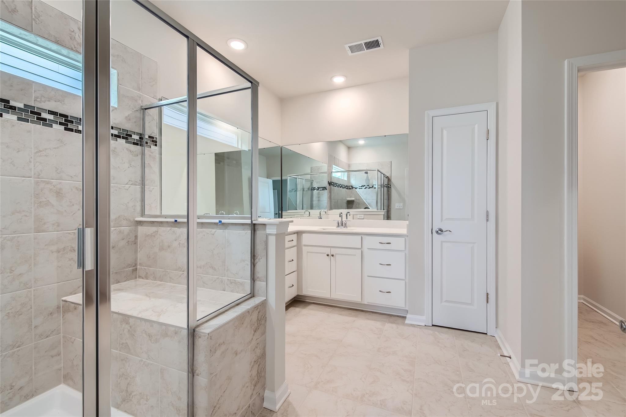 Elizabeth - Residential