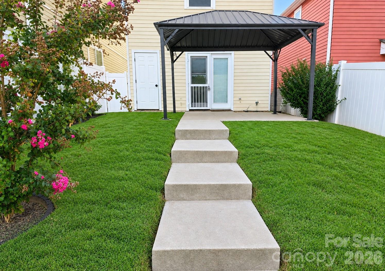 15947 Rose Glenn Lane
