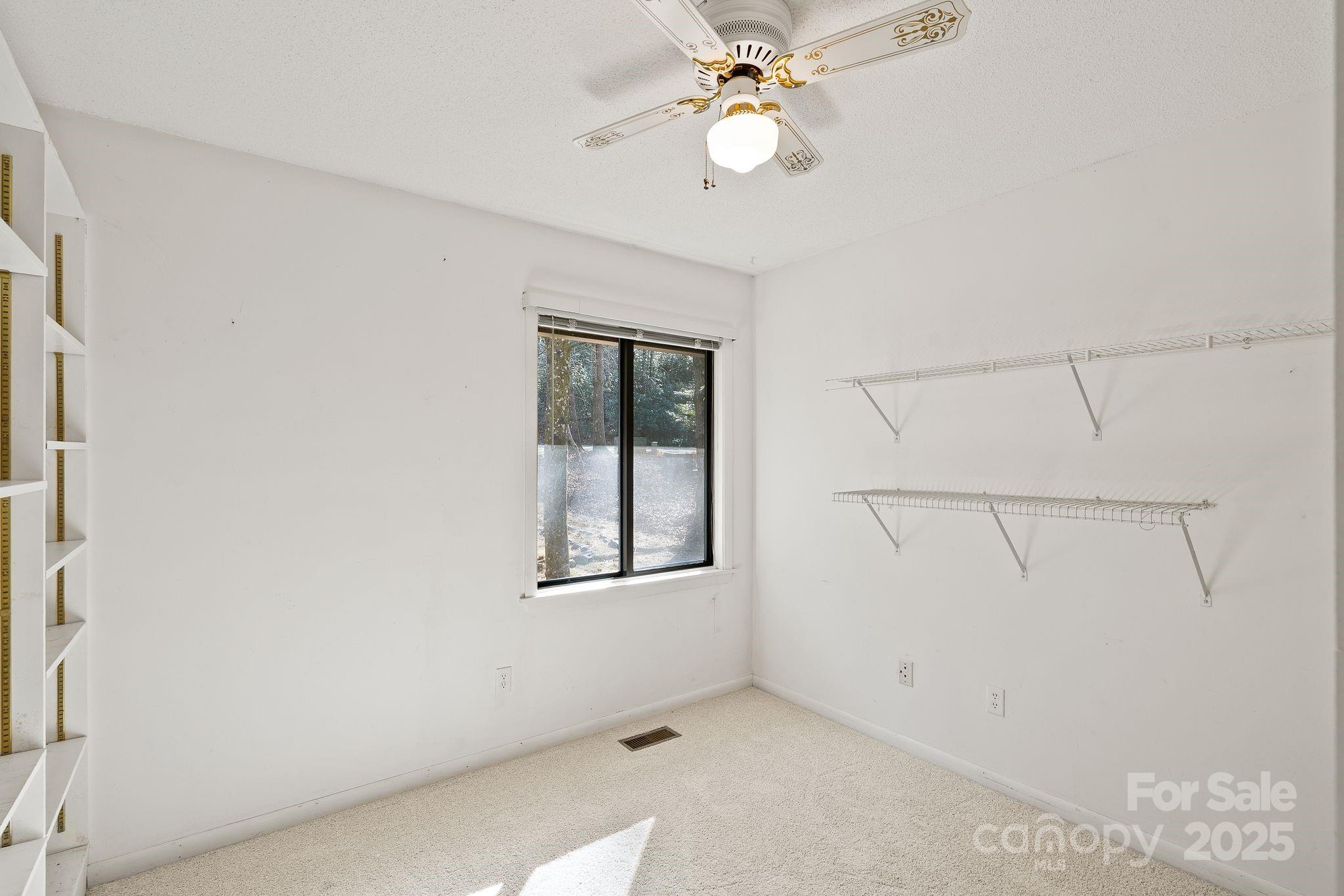 Connestee Falls - Residential