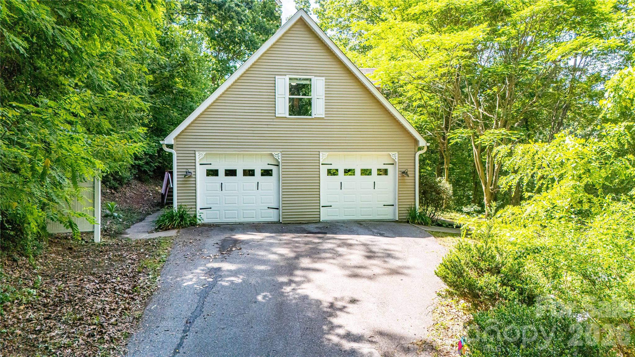 142 Blake Drive