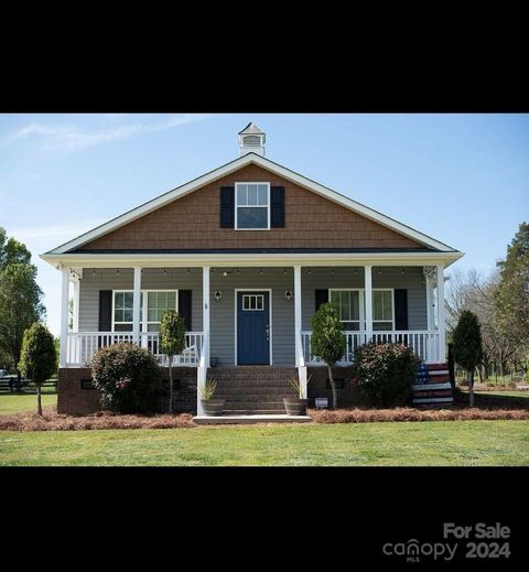 A home in Oakboro