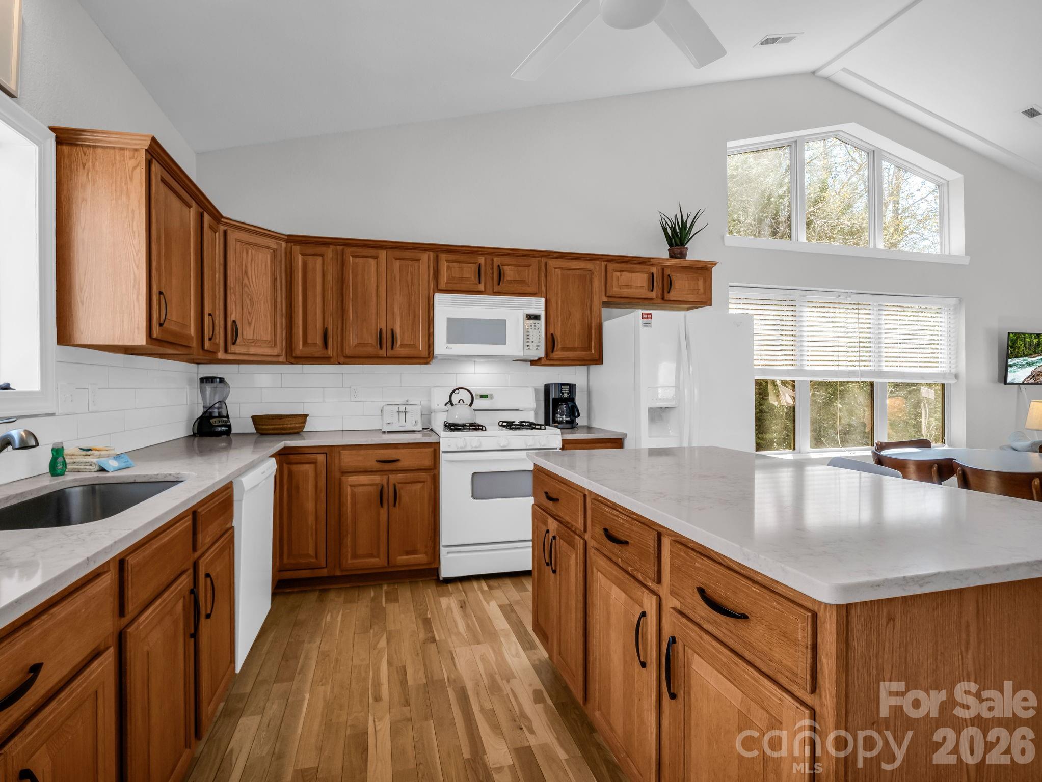 Rumbling Bald on Lake Lure - Residential