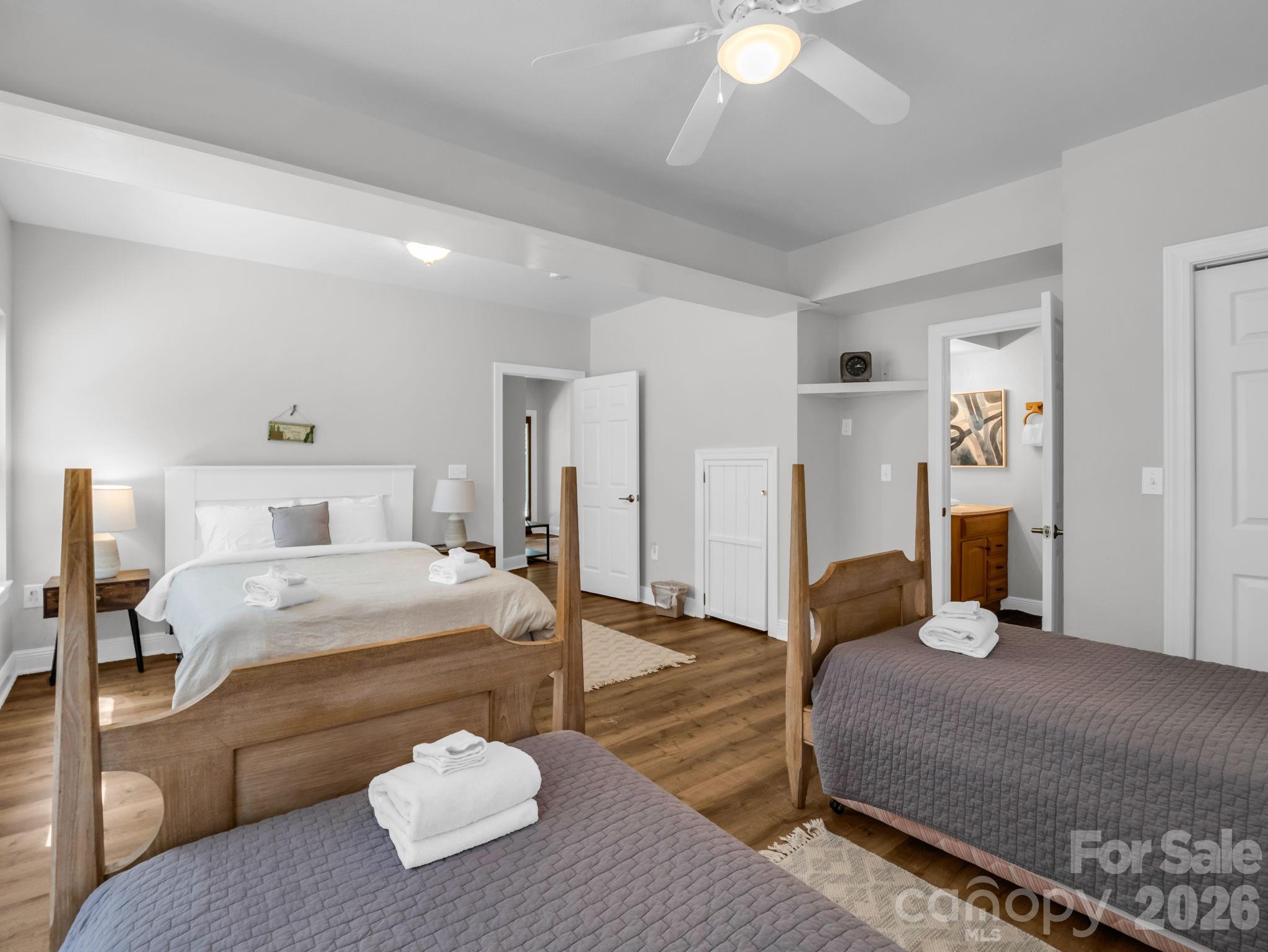 Rumbling Bald on Lake Lure - Residential