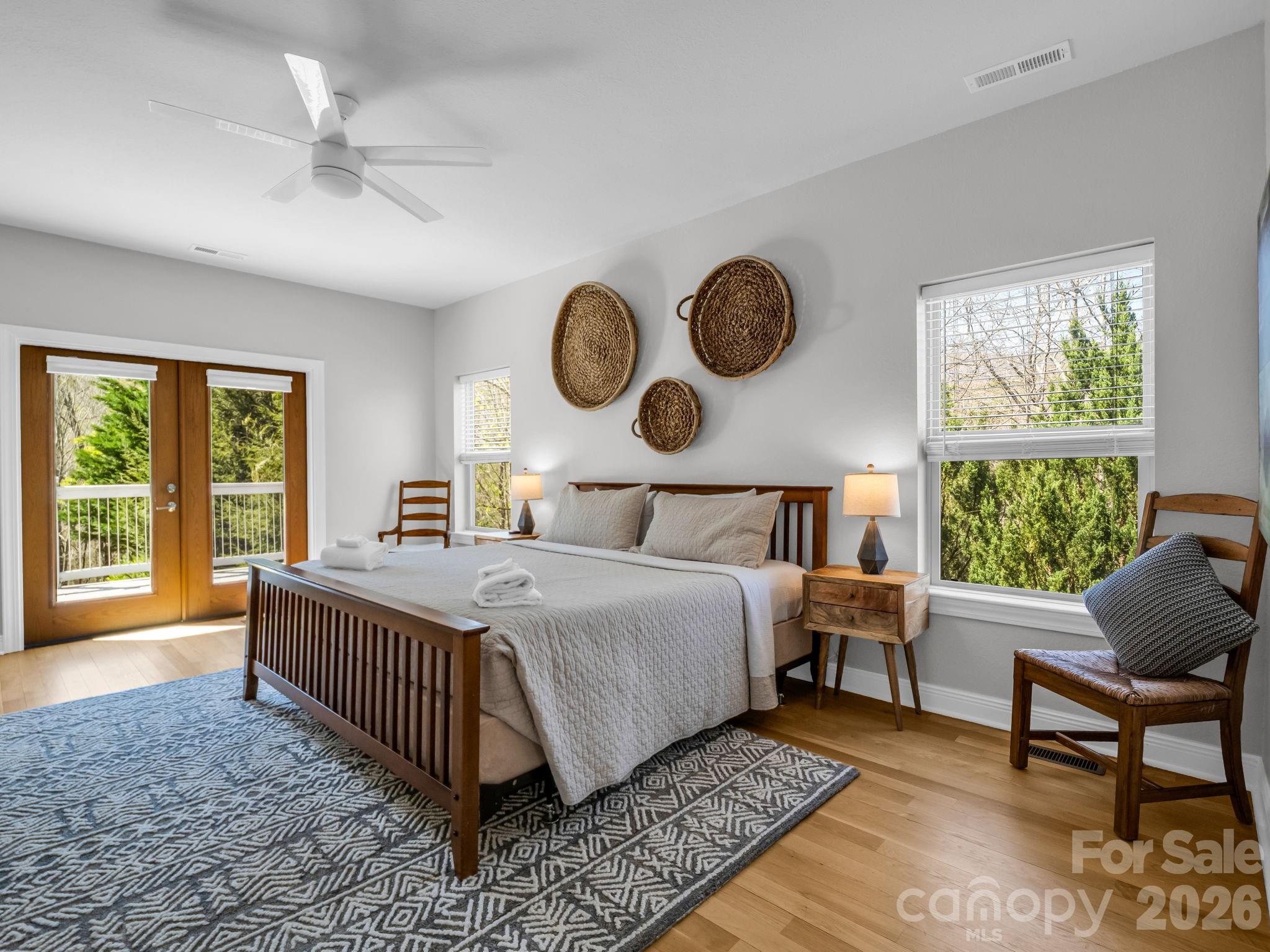 Rumbling Bald on Lake Lure - Residential