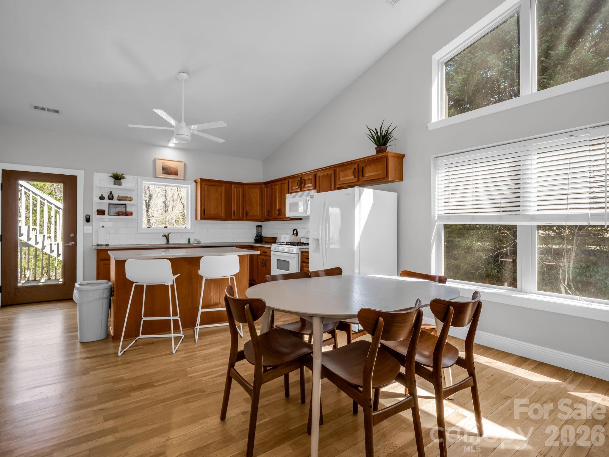 Rumbling Bald on Lake Lure - Residential