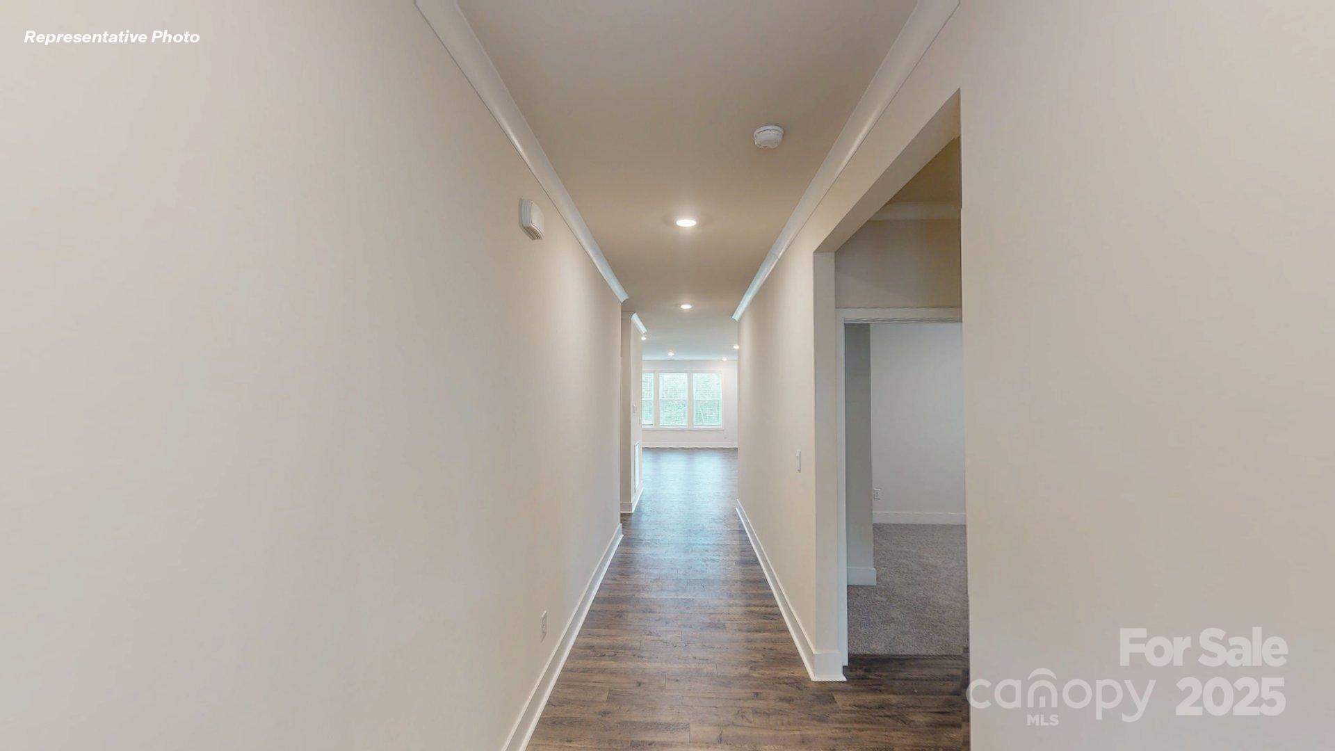 2070 Skyhawk Drive