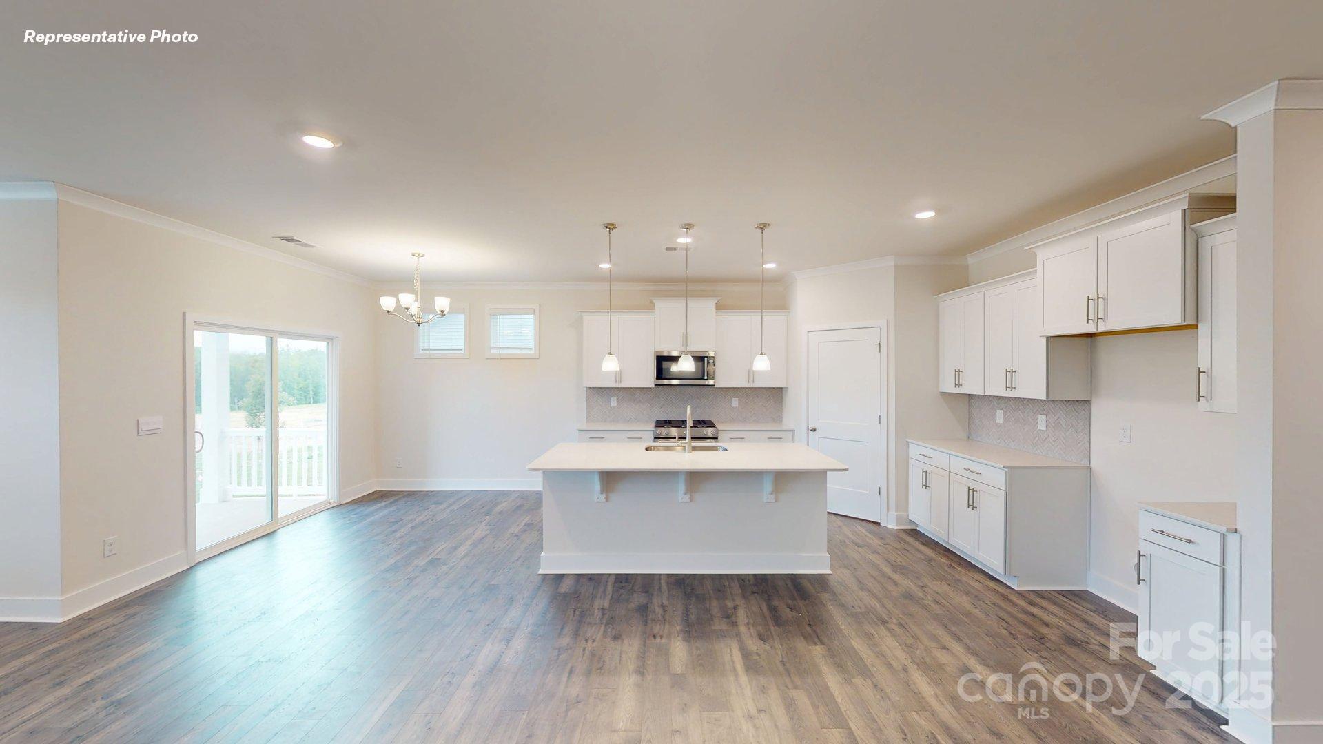 2070 Skyhawk Drive