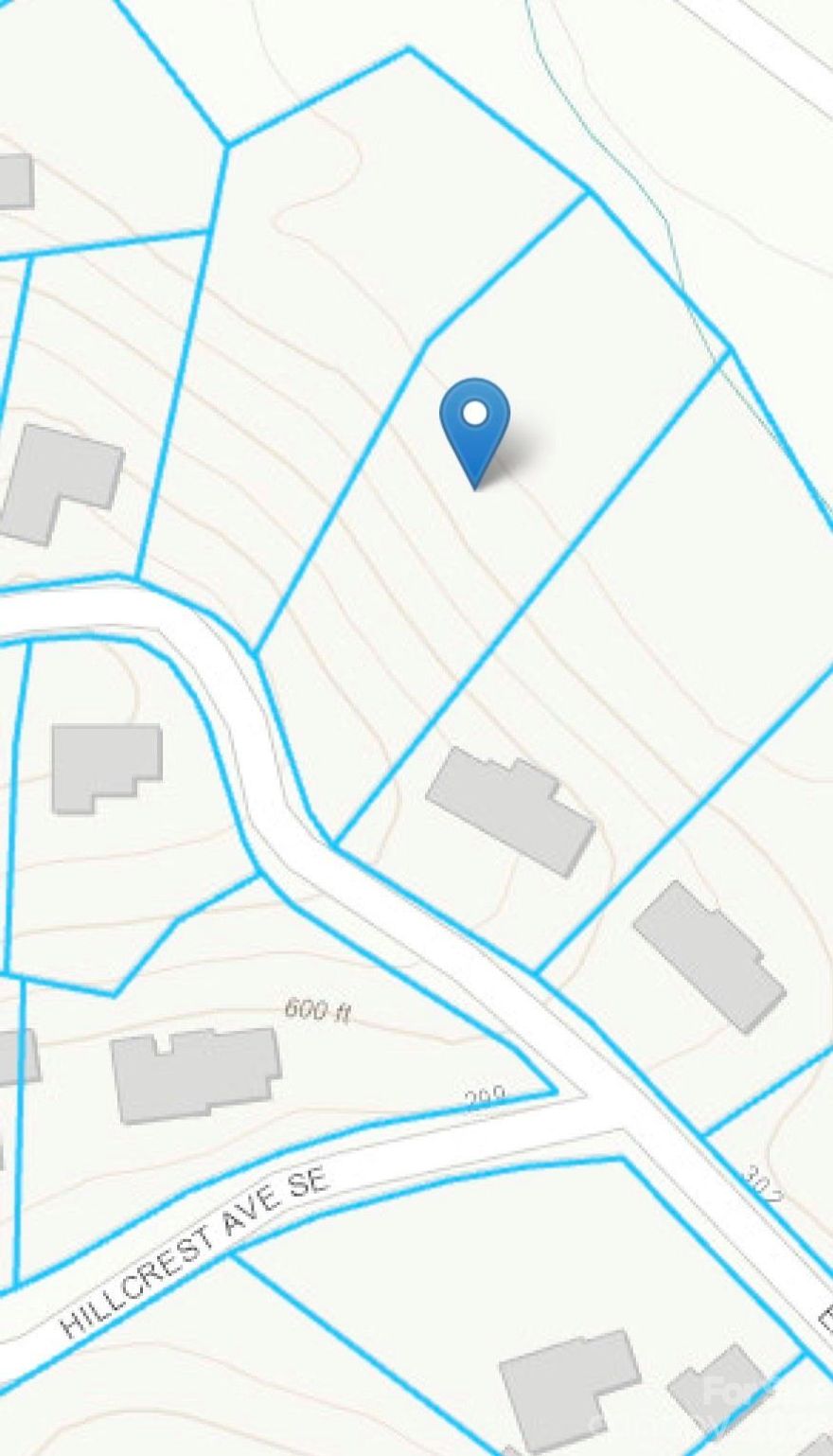 Wooded lot in the highly desirable Hillcrest neighborhood is approx .93 acres. Build your dream home close to Downtown Concord where you can walk to shops and restaurants. 
This lot is perfect for a basement home plan.  The lot is located between 231 and 281 Eastover Drive.