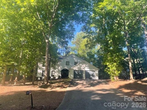 Photo of 9316 Raintree Lane, Charlotte, NC 28277 (MLS # 4438903)