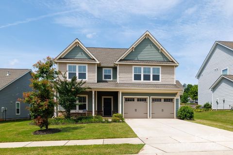 2720 Watergarden Street York SC 29745