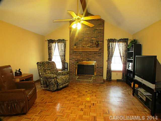 Pineland Hills - Residential