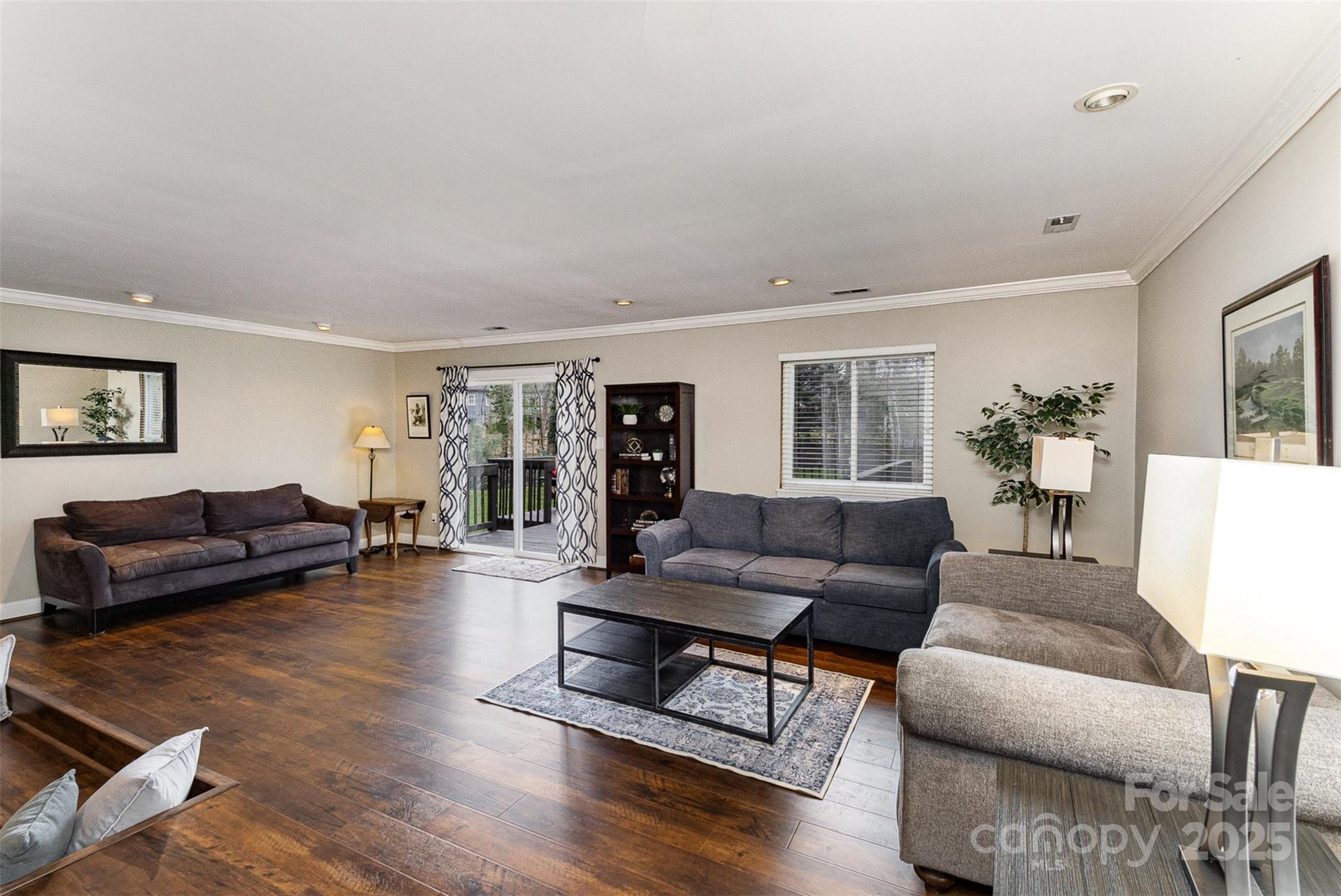 Falconbridge - Residential