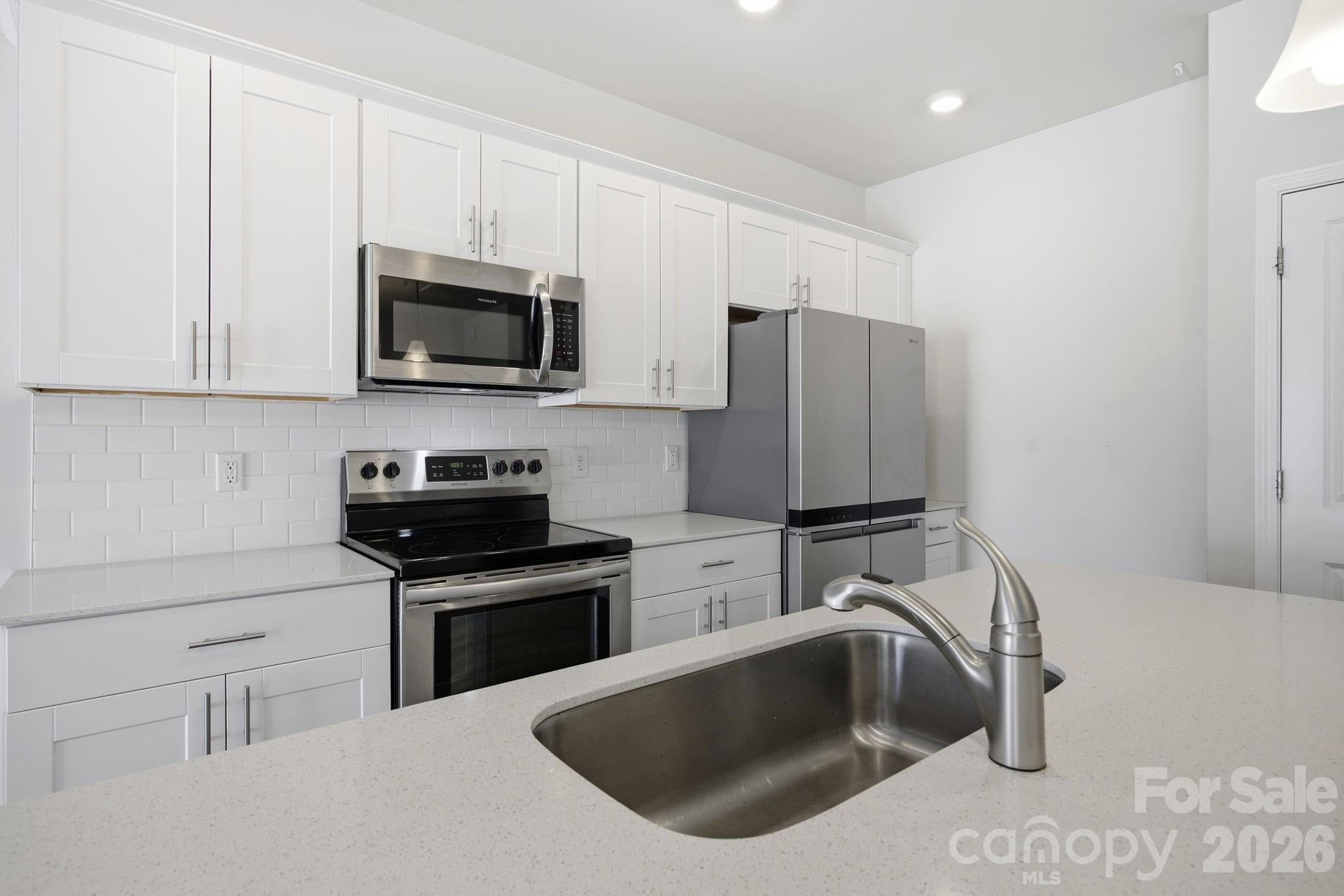 101 Wilkinson Court SE
