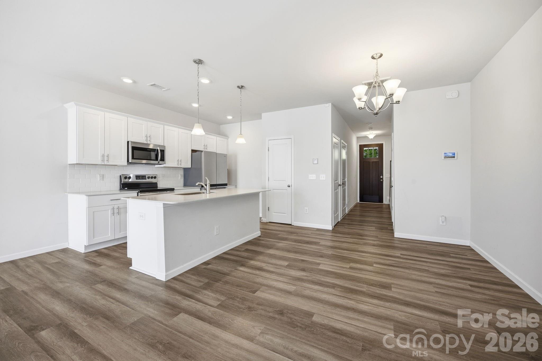 101 Wilkinson Court SE
