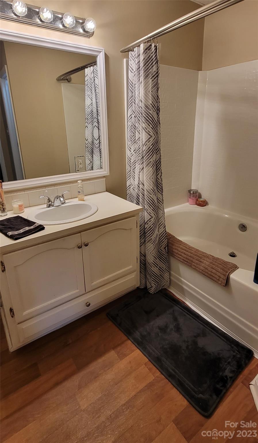 Deertrack - Residential