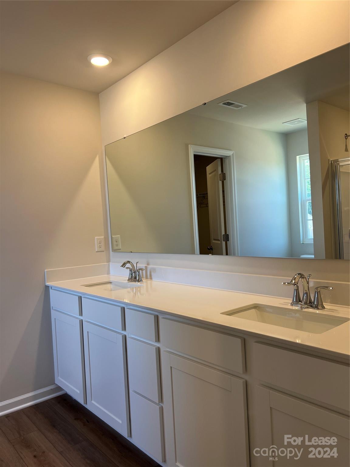 The Retreat at Cameron Commons - Residential Lease