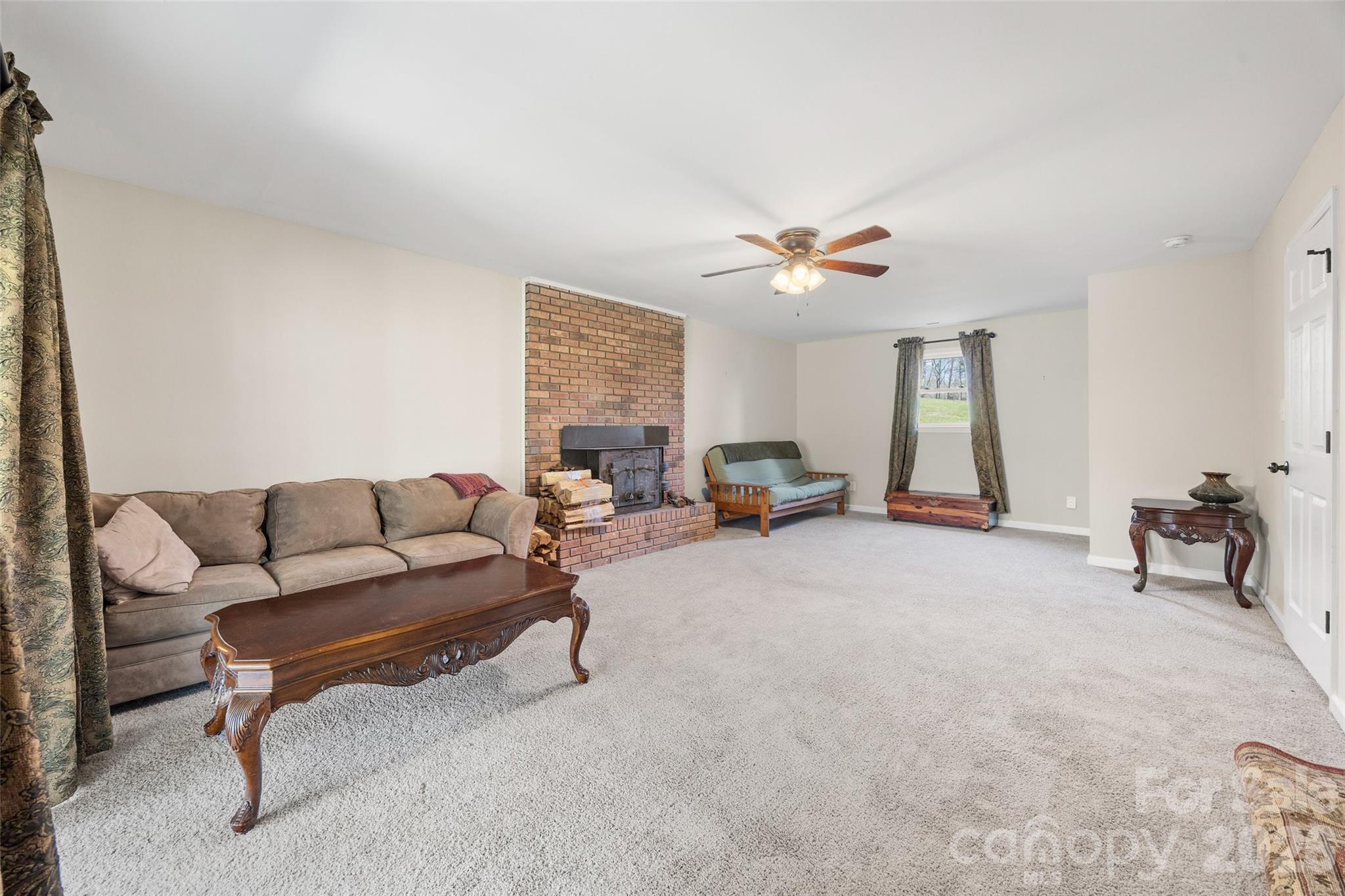 Wimbledon Acres - Residential