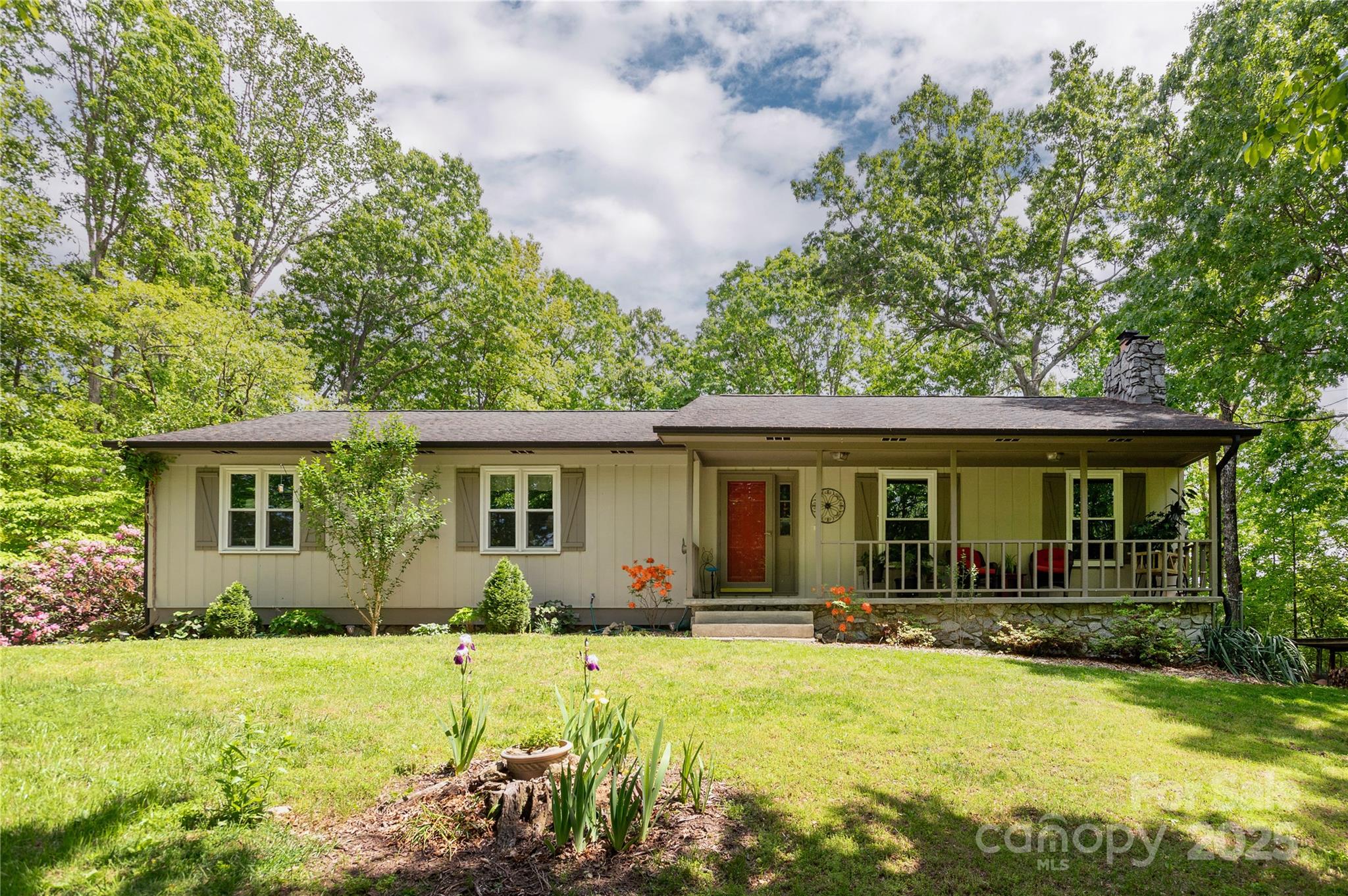 230 Foxwood Drive