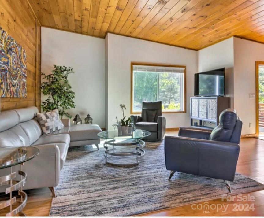 The Estates at Greenhill - Residential