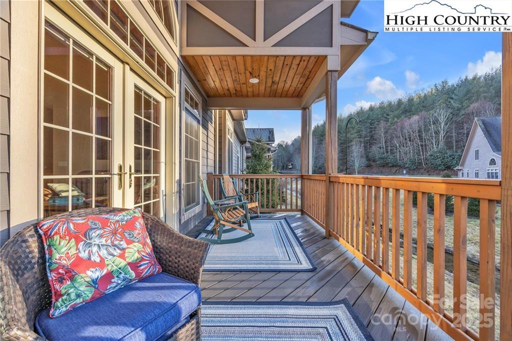 Whispering Streams Townhomes - Residential