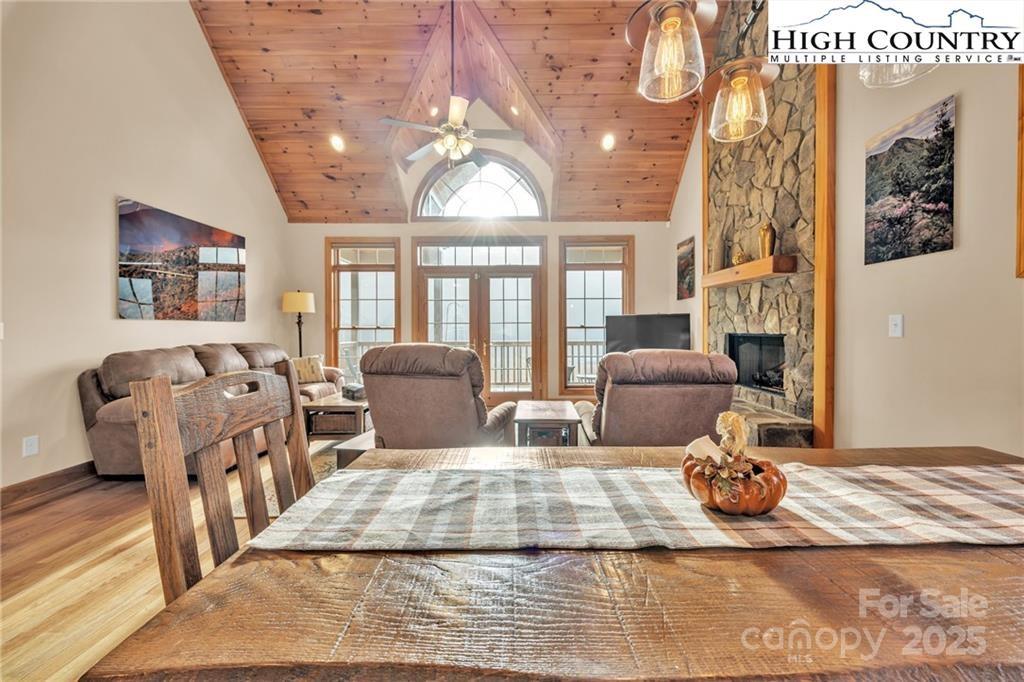 Whispering Streams Townhomes - Residential