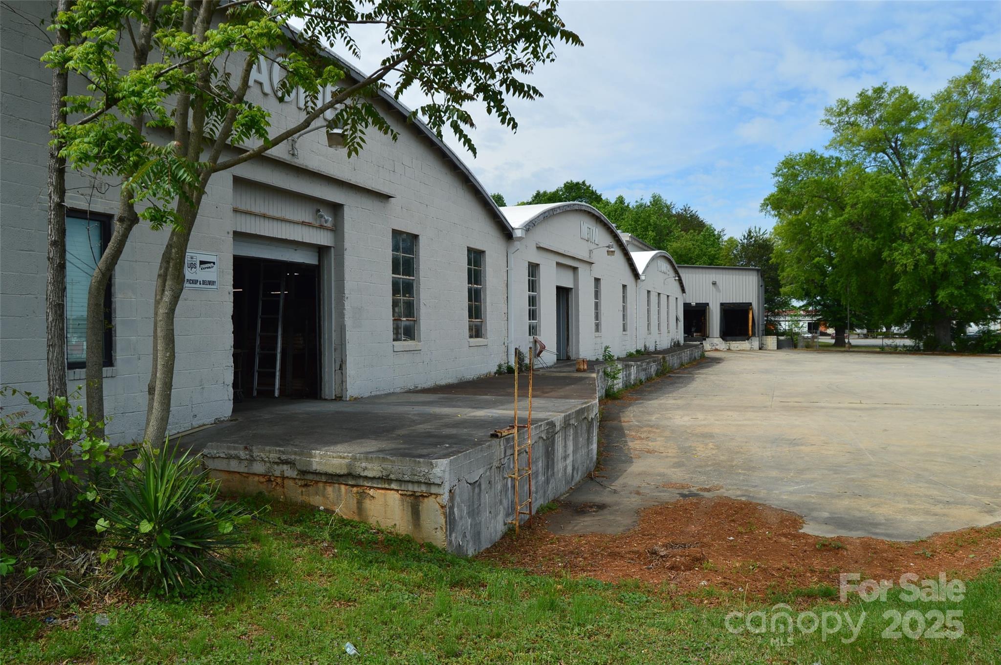 1784 Salisbury Road