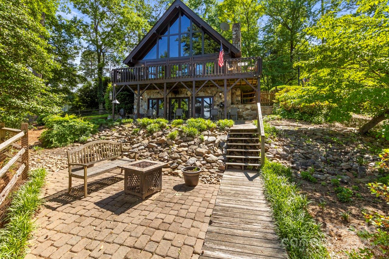 9289 Azalea Road