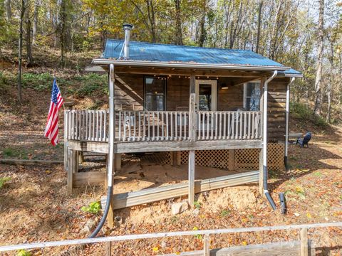 A home in Mill Spring