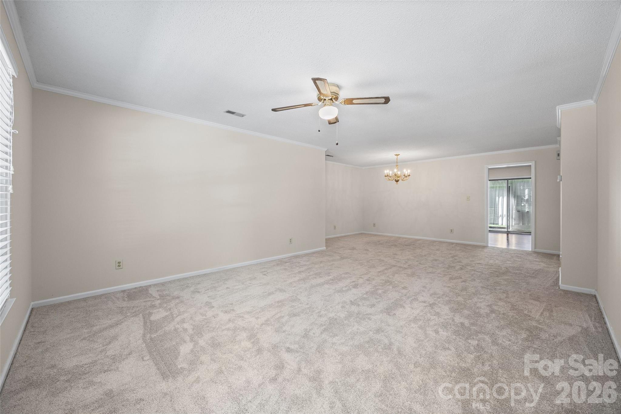 245 Pointe Circle