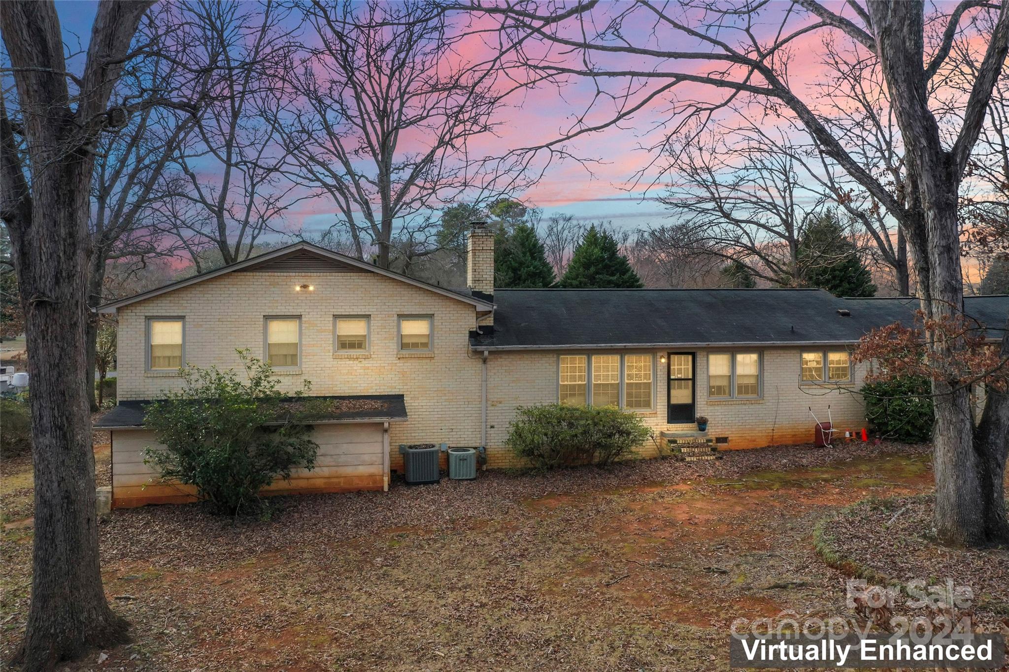 Hutchinson Place - Residential