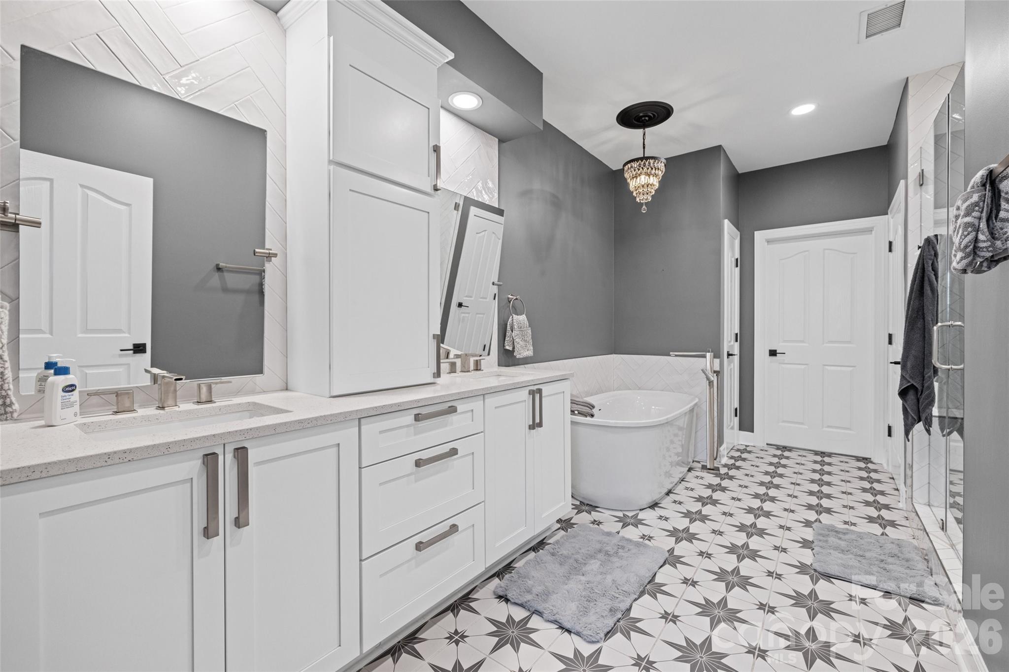 Ivy Ridge At Ballantyne - Residential