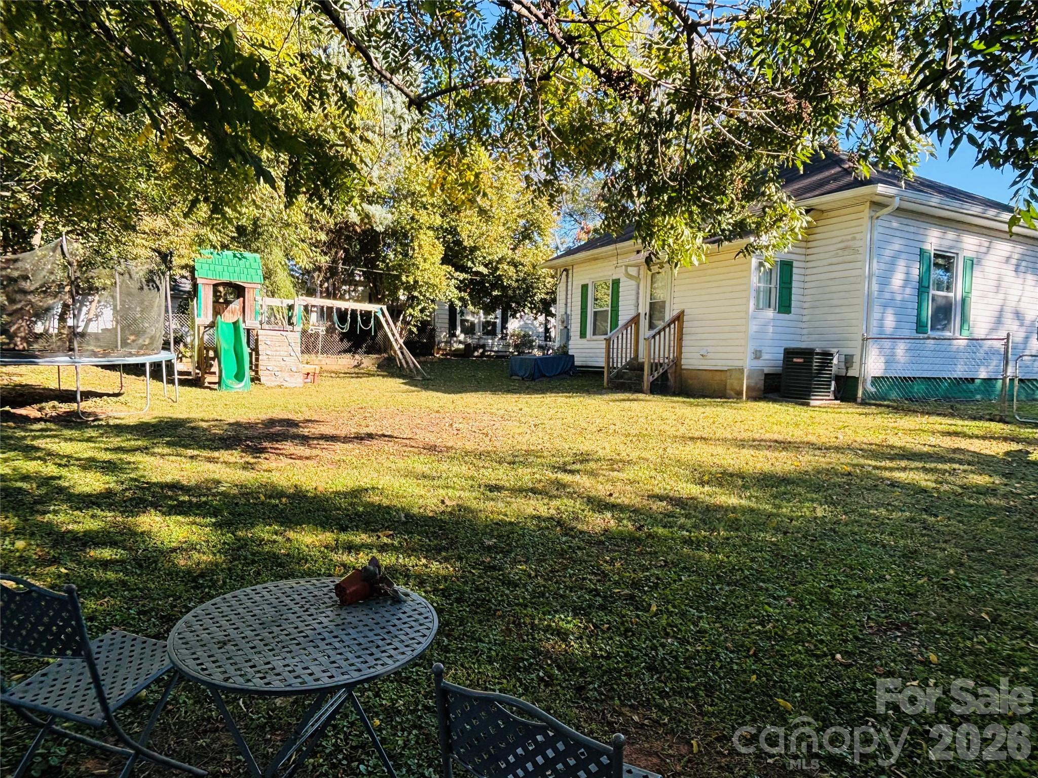 Madora - Residential