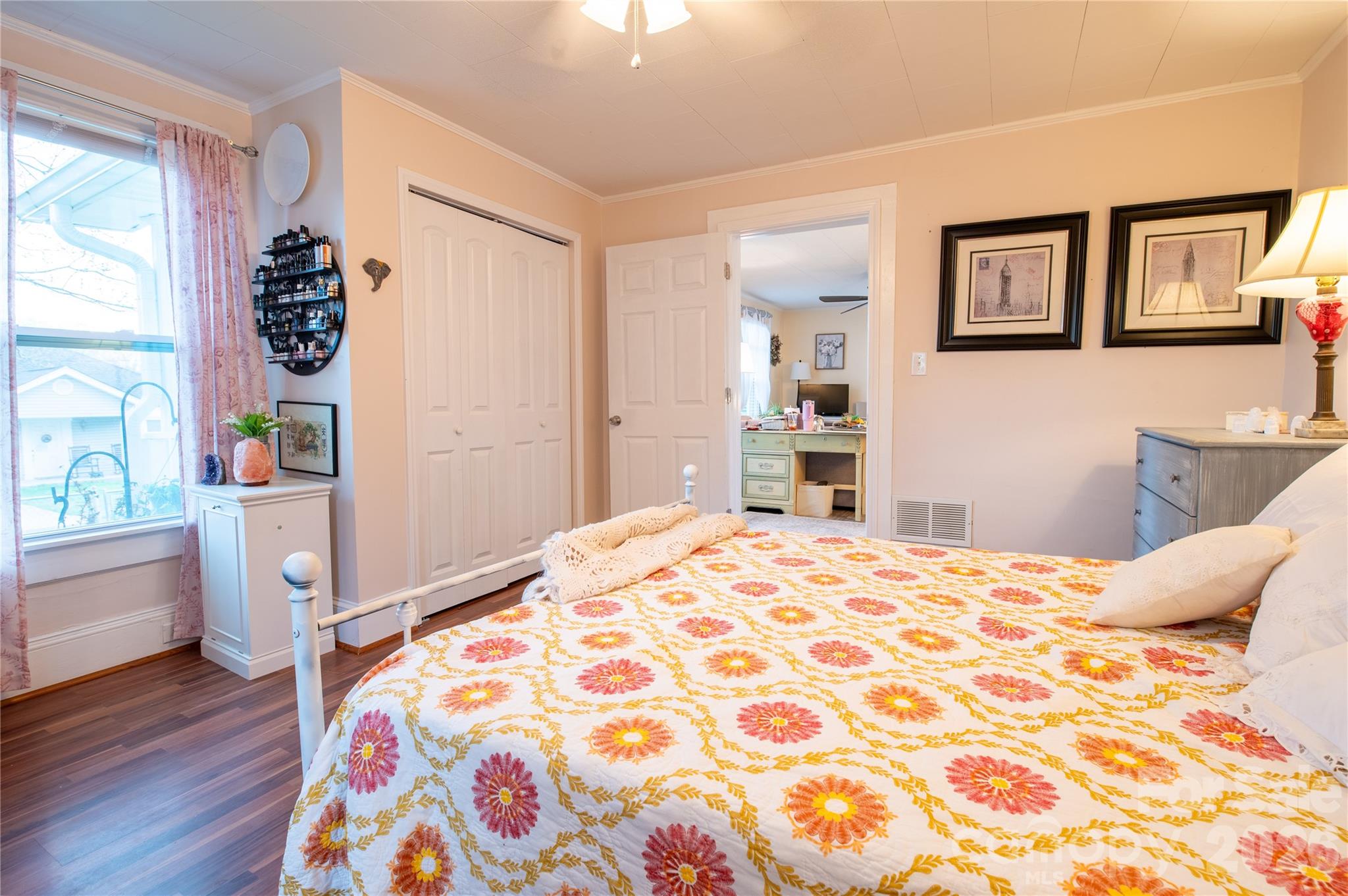 Madora - Residential