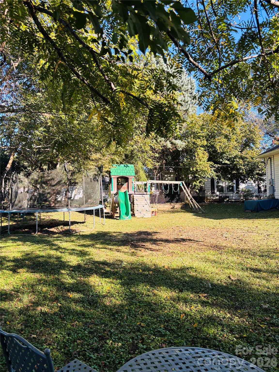 Madora - Residential