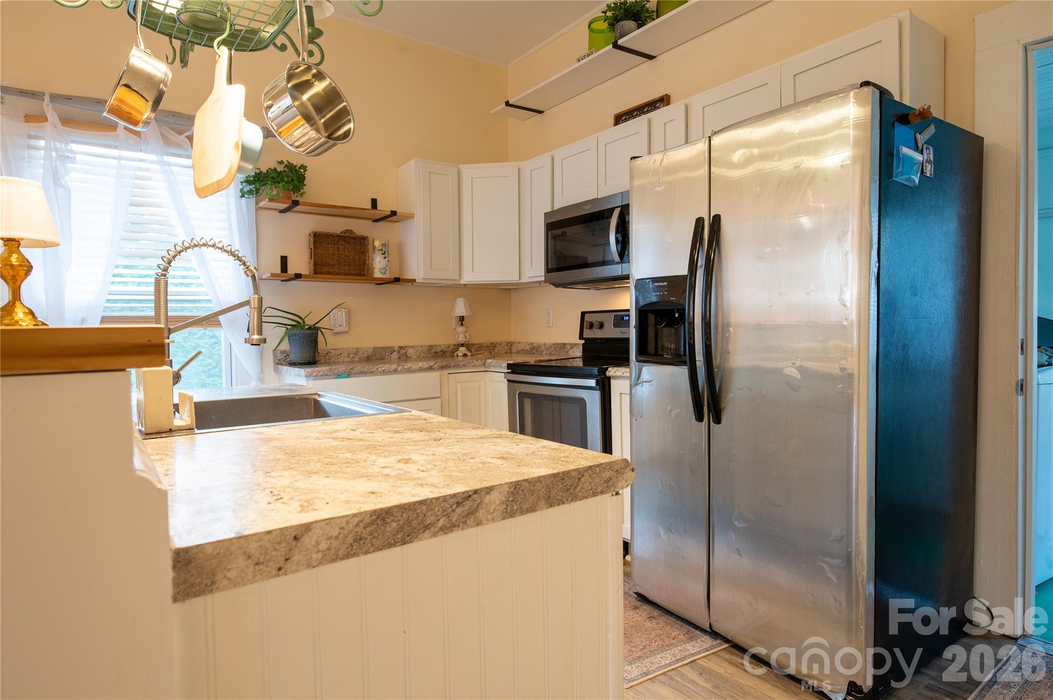 Madora - Residential